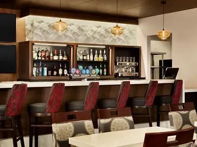 Doubletree By Hilton Hotel Toronto Airport West Mississauga 4*,  Kanada